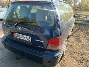 дом на колесо: Honda Shuttle: 1999 г., 2.3 л, Автомат, Бензин, Минивэн