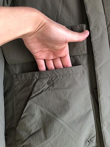 Верхняя одежда: Очень красивая, теплая, фирменная куртка Uniqlo. Оригинал. Подойдет — 12