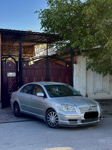 спортивные автомобили: Toyota Avensis: 2004 г., 2 л, Автомат, Бензин, Седан