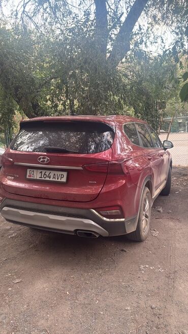 продажа хюндай: Hyundai Santa Fe (четвертое поколение), кроссовер в красном цвете