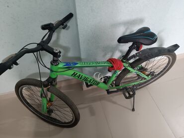 велосипед для малыша 1 года: Велосипед в нормальном состоянии (сдута передняя шина) ему около 1