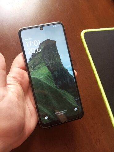 xiomi redmi not 9: Xiaomi Redmi Note12
256gb
Problemsiz Telefondur Adapter i verilir