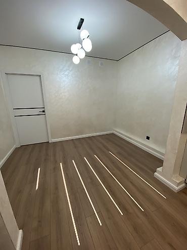продаю квартира город балыкчы: 2 комнаты, 45 м², Ала-Арча ТРЦ 106 серия улучшенная, 3 этаж, Евроремонт — 4