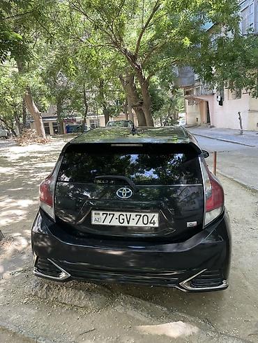 luaz satilir: Toyota Aqua: 1.5 l | 2015 il Hetçbek — 5