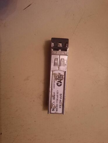 Modemi, ruteri i mrežni uređaji: SFP- 4G-SX 4.25G SFP 850nm 300M DDM
Stanje sa slika — 6