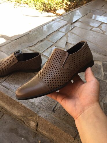 обувь мужская зима: В отличном состоянии не ношенный новый размер 36 L торг есть