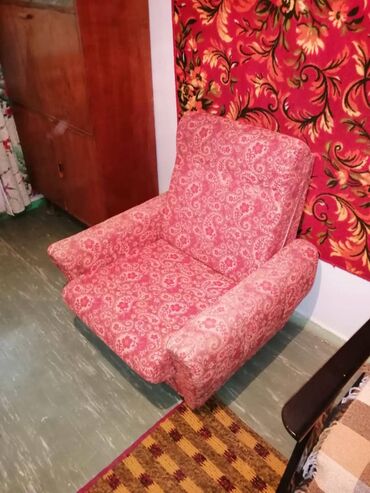 лофт мебель: Продам кресло, состояние как новое, самовывоз 7 микрорайон
