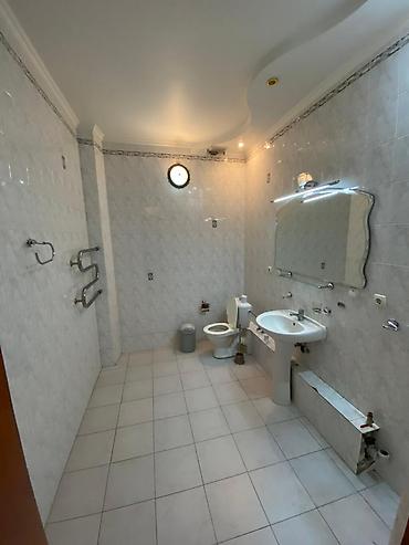 Продажа квартир: 4 комнаты, 154 м², Сталинка, 2 этаж, Евроремонт at lalafo.kg — 6 Продажа квартир: 4 комнаты, 154 м², Сталинка, 2 этаж, Евроремонт — 6
