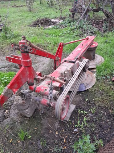 Traktorlar: Xaçmaz rayon kendindedir texnika .Kohne tex pasportu ve nomresi de var -da lalafo.az — 7 Traktorlar: Xaçmaz rayon kendindedir texnika .Kohne tex pasportu ve nomresi de var — 7