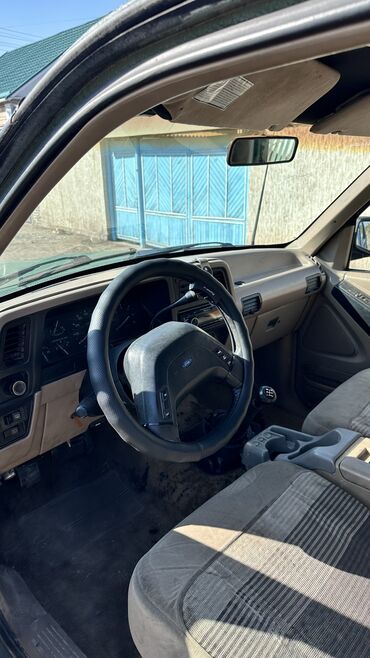 мотоцикл обмен: Ford Explorer: 1991 г., 4 л, Механика, Газ, Внедорожник