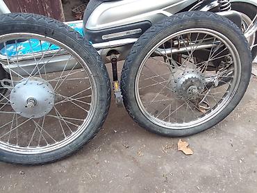 Delovi za motocikle: Prednj zadnji tocak automatik a3 ispravno Sve kompletno kao na slici na lalafo.rs — 4 Delovi za motocikle: Prednj zadnji tocak automatik a3 ispravno Sve kompletno kao na slici — 4