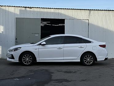Hyundai: Hyundai Sonata: 2019 г., 2 л, Автомат, Газ, Седан — 5