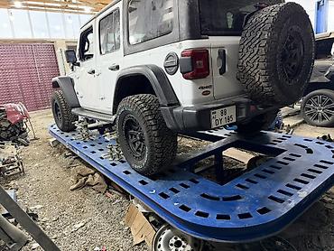 servis avadanliqlari: **Avtomobil dartma-düzəltmə stendi** Satışda peşəkar **avtomobil — 2