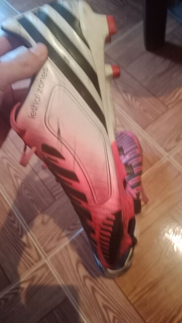 adidas predator: Butslar Ölçü: 41, İşlənmiş