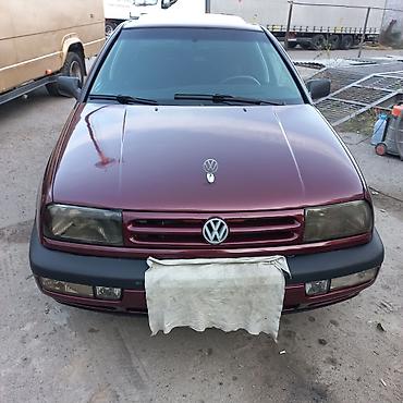 Volkswagen: Volkswagen Vento: 1995 г., 1.8 л, Механика, Бензин, Седан — 6