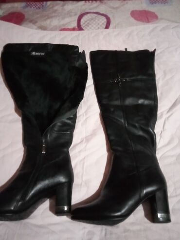 обувь зима женская: Ботинки и ботильоны 37, цвет - Черный