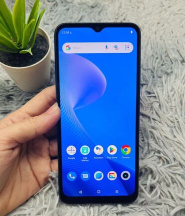 mingecevir telefonlar: Realme C30, 32 GB