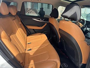 Weltmeister: Weltmeister W6, 2022 г., 100000 км, В наличии — 4