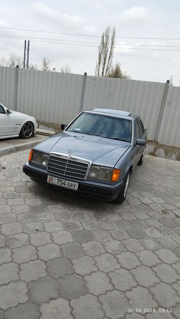 продаю или меняю мерс: Mercedes-Benz E 230: 1991 г., 2.3 л, Механика, Бензин, Седан