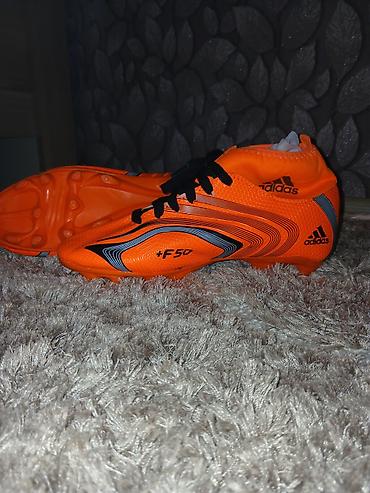 Butslar: Butslar Adidas, Ölçü: 39, Yeni — 1