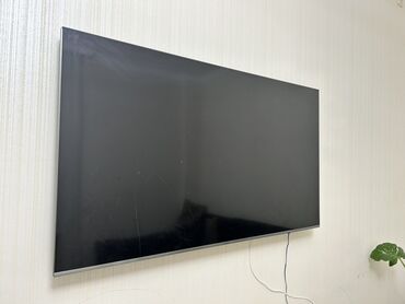 антенна спутниковая: Divara quraşdırılmış böyük ekranlı LED televizor. Ekrani sinib -