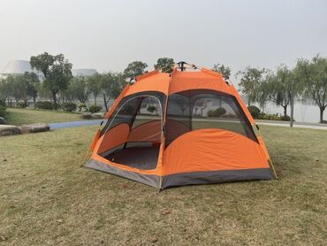 накидка чехол: Продается механическая палатка, очень удобная и просторная