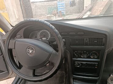 Daewoo: Daewoo Nexia: 2010 г., 1.5 л, Механика, Бензин, Седан