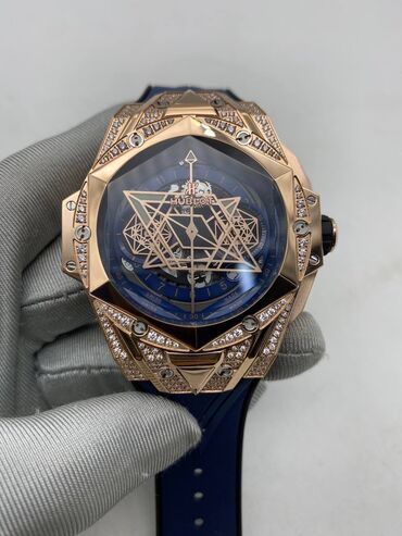 швейцарские часы в бишкеке цены: Hublot Big Bang Unico Sang Bleu 2 ️Премиум качество ️Швейцарский