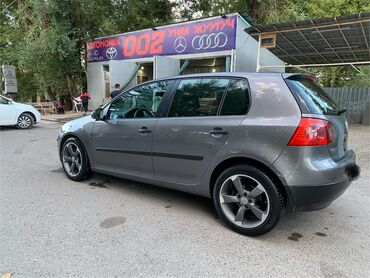 авто минивены: Volkswagen Golf: 2005 г., 1.9 л, Механика, Дизель, Хетчбек