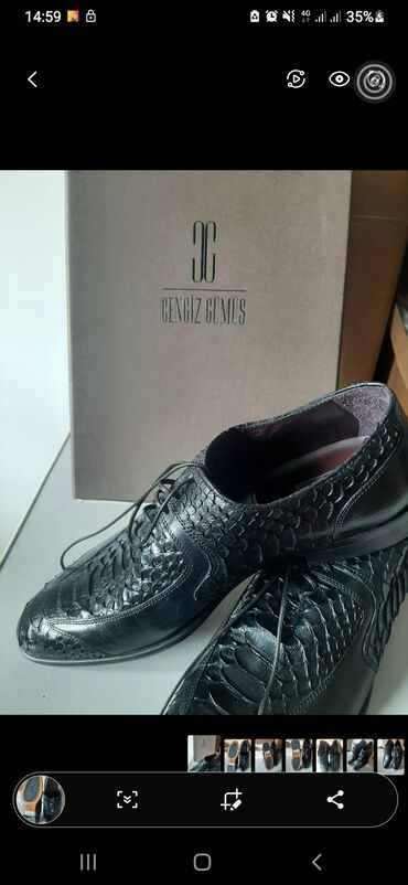 мужская серебро: Продам. новые фирменные мужские туфли из кожи питона. размер 39