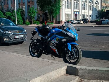 Мотоциклы: Электро-спортбайк Kawasaki Ninja Состояние новый/масло первый сезон