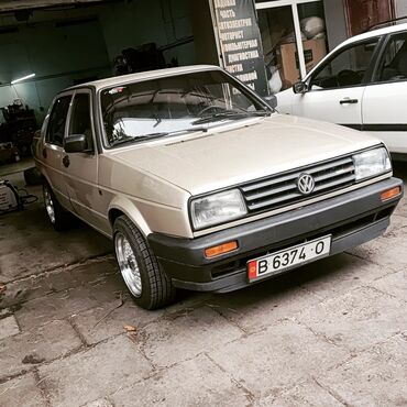 Volkswagen: Volkswagen Jetta: 1987 г., 1.5 л, Вариатор, Бензин, Седан