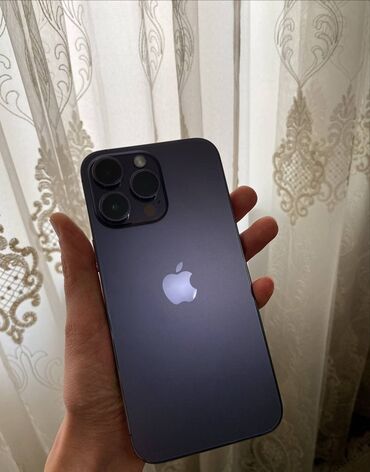 Apple iPhone: IPhone 14 Pro, 256 ГБ, Deep Purple, Защитное стекло, Чехол, 88 %