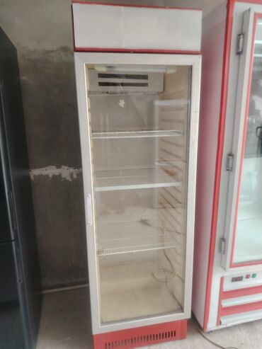 Su vitrini tam islekdir ela veziyyetde problemi yoxdu unvan sabuncu