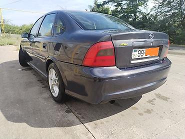 daewoo nexia ehtiyat hisselerinin satisi: Opel Vectra: 1.6 l | 2000 il 375867 km Sedan — 4
