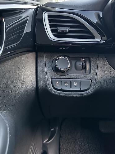 кореея: Chevrolet Spark: 2021 г., 1 л, Вариатор, Бензин — 6