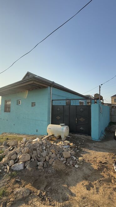 Həyət evləri və villaların satışı: 3 otaqlı, 90 kv. m, Kredit var, Yeni təmirli