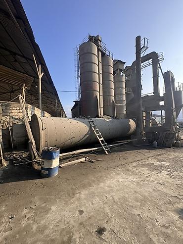 ucuz drel: Sənaye təyinatlı iriölçülü baraban tipli qurğu komplekti. Şəkillərdə — 2