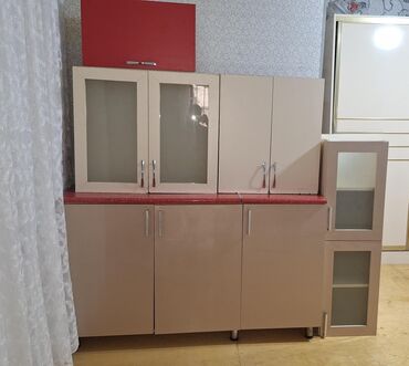 usaq ucun metbex mebeli: Metbex mebeli satilir olcu 2 metr curuyu qirigi yoxdur 160 azn unvan