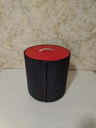 Yuvalar: Yuvarlaq dizaynlı, üzərində dəstəyi olan portativ pişik/kiçik heyvan — 5