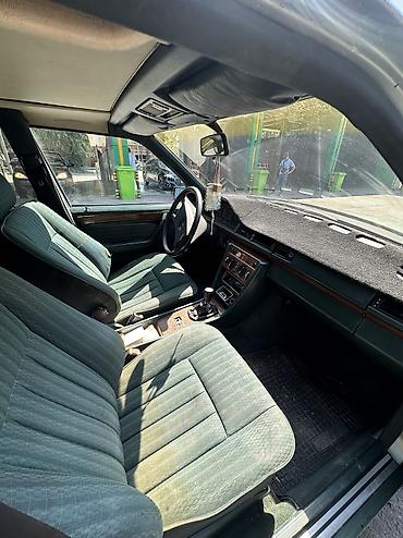 124: Mercedes-Benz W124: 1990 г., 2.3 л, Механика, Бензин, Седан — 6