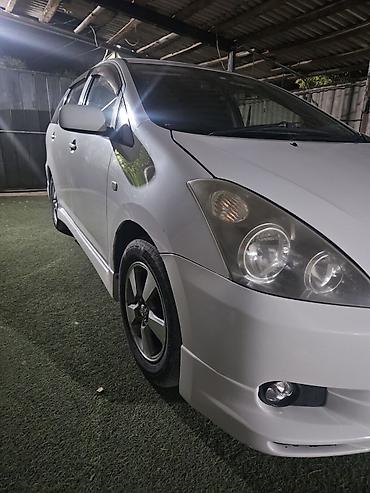bmb e39: Toyota WISH: 2005 г., 1.8 л, Автомат, Бензин — 10