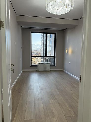 Продажа комнат: 65 м², Без мебели — 1