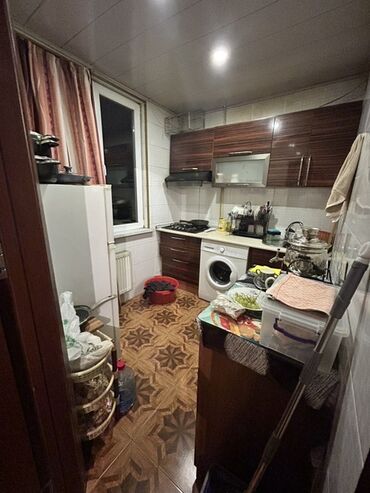 Köhnə tikili: Bakı, 1-ci mikrorayon, 2 otaqlı, Köhnə tikili, m. 20 Yanvar, 37 kv. m — 7