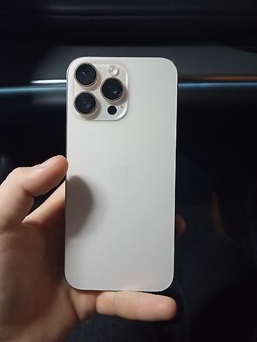 ipad pro m5: IPhone 15 Pro Max, Ağ, Face ID — 2