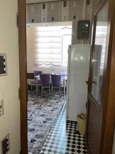 Köhnə tikili: Bakı, 3 otaqlı, Köhnə tikili, 80 kv. m — 10