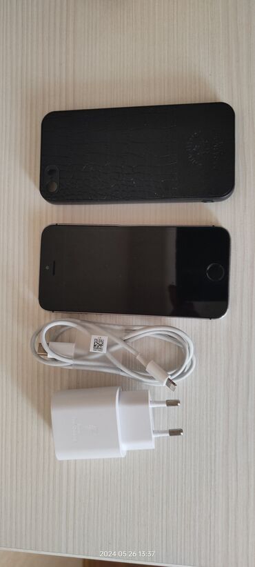 ıphone 5s: IPhone 5s, 16 GB, Gümüşü, Barmaq izi, Face ID