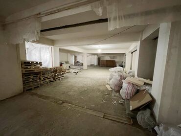 Kommersiya daşınmaz əmlakının satışı: 20 yanvar metrosu ərazisində, yeni tikili binanın altı, sahəsi 2000 m2 — 17