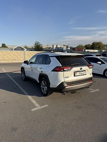 Унаа: Toyota RAV4: 2020 г., 2.5 л, Гибрид, Кроссовер — 6