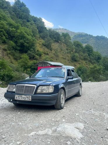 приборная панель бмв е34: Mercedes-Benz W124: 1991 г., Седан